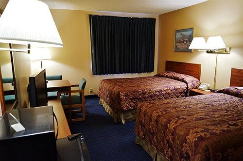 Hometown Inn And Suites Washington Bagian luar foto